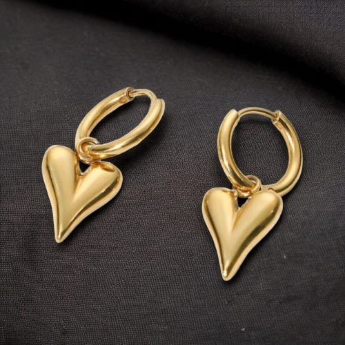 Nemesacél szív alakú fülbevaló arany színben