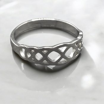   Állítható méretű nemesacél gyűrű ezüst színben - Nina