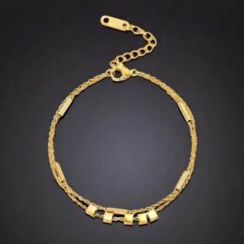 Dupla karkötő geometrikus díszítéssel